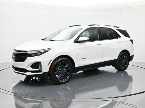 Used 2023 Chevrolet Equinox RS w/ RS Leather Package image 1