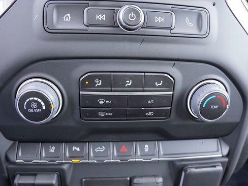 Used 2025 Chevrolet Silverado 2500 W/T w/ WT/CX Safety Package image 23