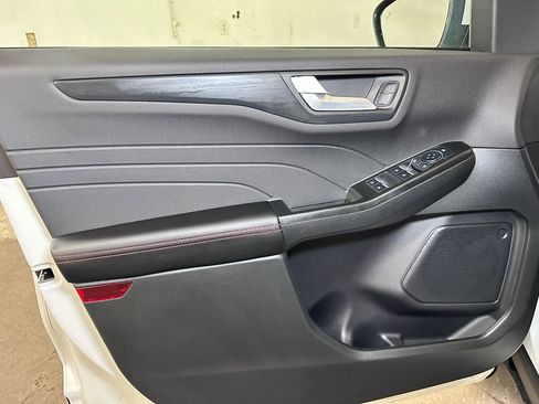 New 2026 Ford Escape ST-Line Select w/ Equipment Group 401A image 18