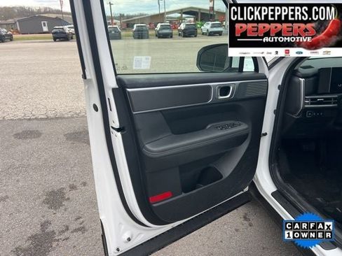 Used 2025 Hyundai Santa Fe SEL image 9