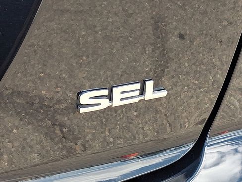 Used 2022 Mitsubishi Eclipse Cross FWD image 31