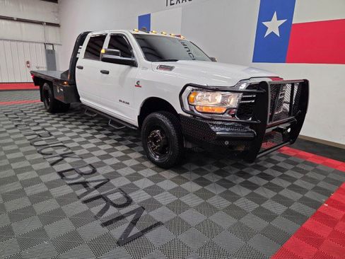 Used 2020 RAM 3500 Tradesman w/ Chrome Appearance Group AWD/4WD image 23