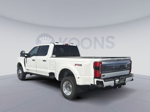 New 2026 Ford F450 Platinum w/ Platinum Plus Package AWD/4WD image 4