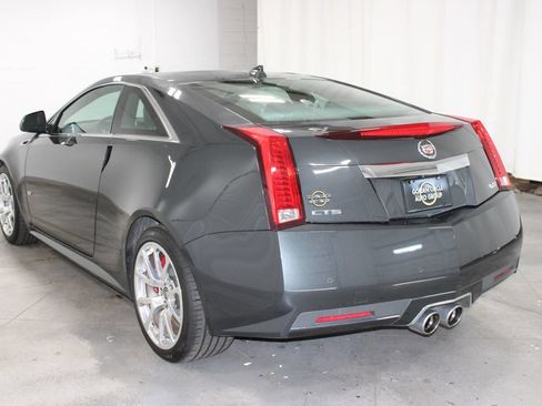 Used 2015 Cadillac CTS V RWD image 7