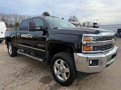 Used 2015 Chevrolet Silverado 2500 LTZ w/ Duramax Plus Package image 3