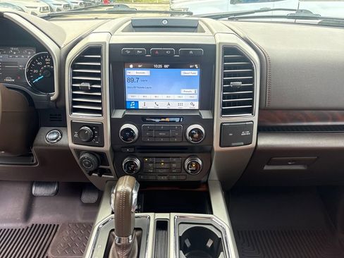 Used 2018 Ford F150 King Ranch w/ Equipment Group 601A Luxury image 23