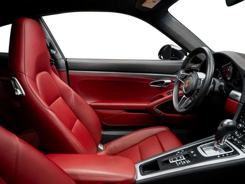 Used 2019 Porsche 911 Carrera S RWD image 59