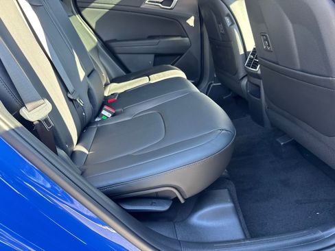 New 2026 Kia Sportage EX w/ EX Panorama Roof Package image 15