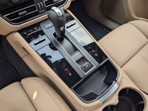 New 2026 Porsche Macan S AWD/4WD image 22