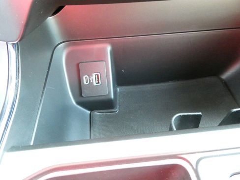 Used 2021 Ford F150 XLT w/ Equipment Group 302A High image 29