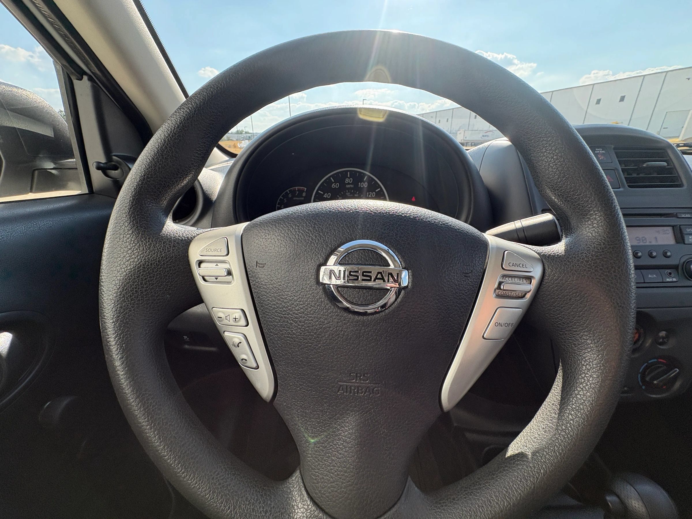 Used 2015 Nissan Versa S Plus FWD image 10