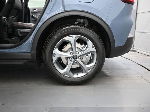 New 2025 Ford Escape ST-Line w/ Equipment Group 301A image 20