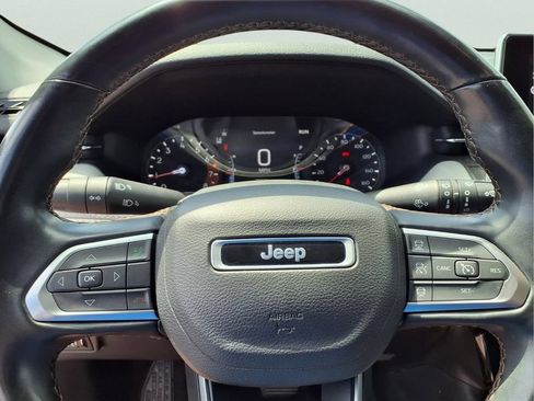 Used 2022 Jeep Compass Limited AWD/4WD image 16