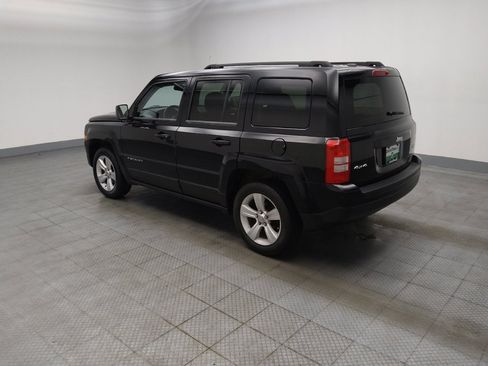 Used 2014 Jeep Patriot Latitude AWD/4WD image 3