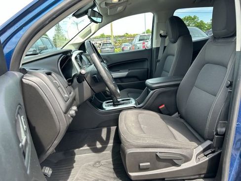 Used 2020 Chevrolet Colorado LT w/ LT Convenience Package AWD/4WD image 25