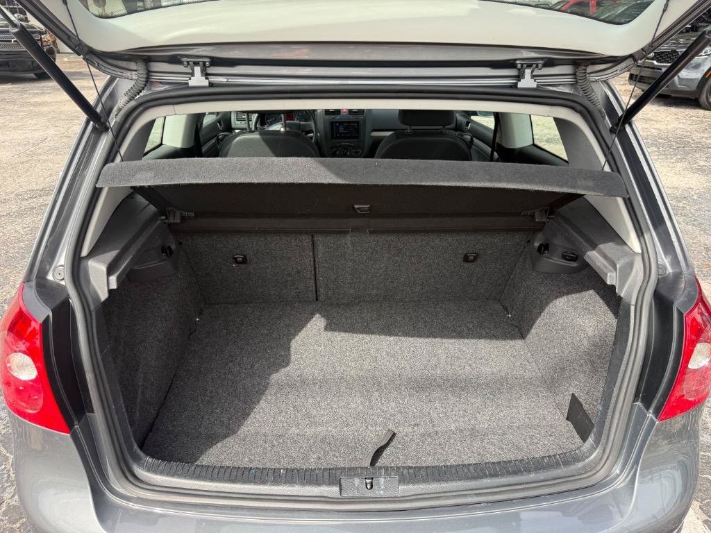 Used 2008 Volkswagen Rabbit S FWD image 20