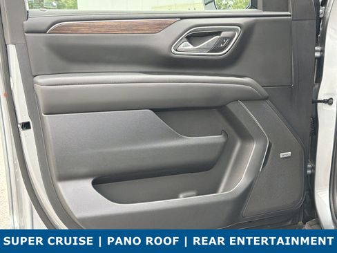 Used 2024 Chevrolet Tahoe High Country w/ Advanced Technology Package AWD/4WD image 16