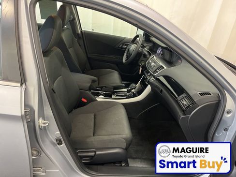 Used 2017 Honda Accord LX image 20