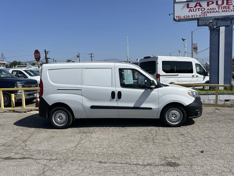 Used 2017 RAM ProMaster City Tradesman FWD image 2