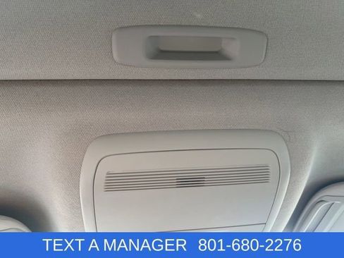 Used 2023 MAZDA MAZDA3 s FWD image 27
