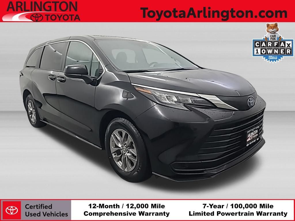 Used 2025 Toyota Sienna LE FWD 360° Tour