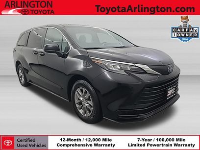 Used 2025 Toyota Sienna LE