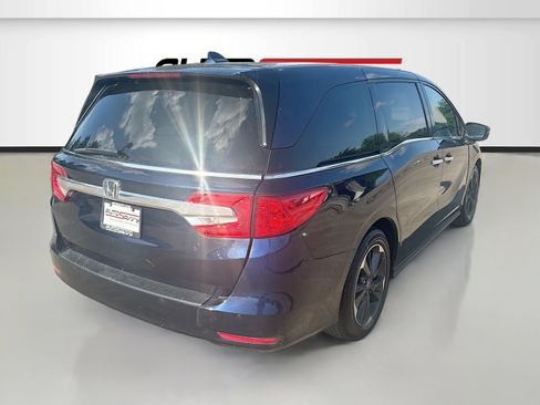 Used 2024 Honda Odyssey Elite image 7