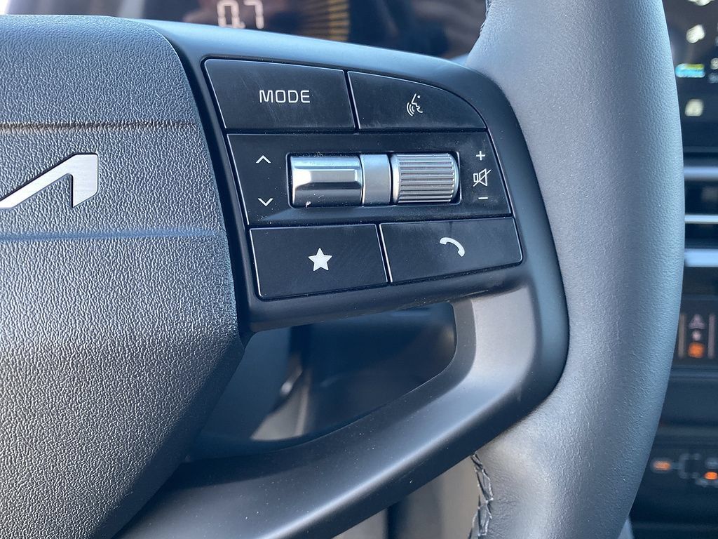 New 2026 Kia Sportage EX FWD image 14