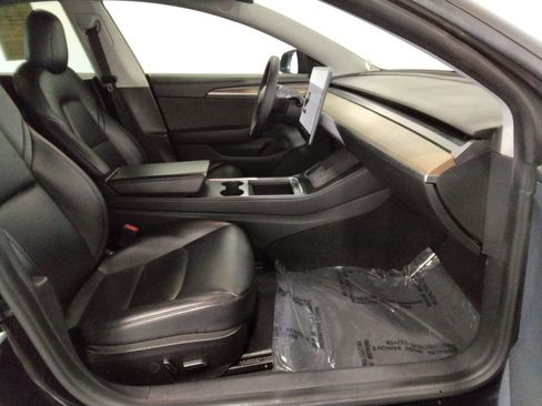 Used 2021 Tesla Model 3 Standard Range Plus image 35