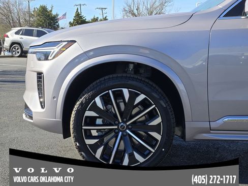 New 2026 Volvo XC90 B5 Plus w/ Protection Package Premier image 6