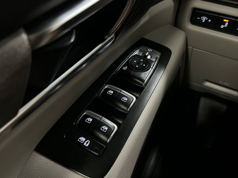 Used 2022 Kia Telluride EX w/ EX Premium Package AWD/4WD image 24