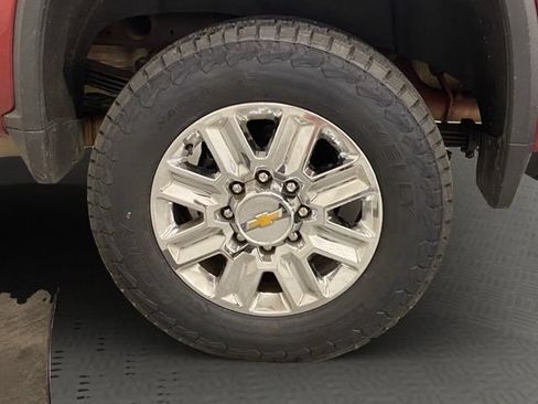 Used 2024 Chevrolet Silverado 2500 High Country w/ Technology Package AWD/4WD image 38