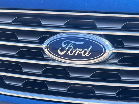 Used 2022 Ford Edge SEL w/ Convenience Package AWD/4WD image 9