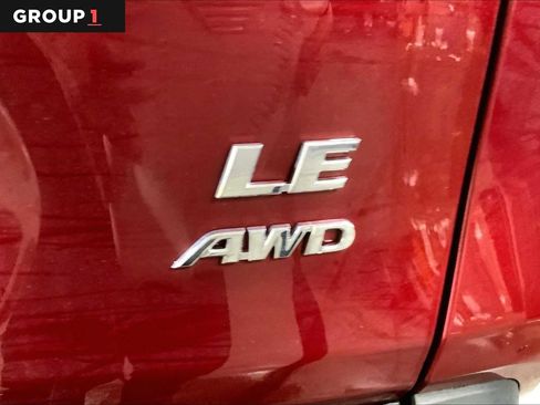 Used 2024 Toyota RAV4 LE image 10