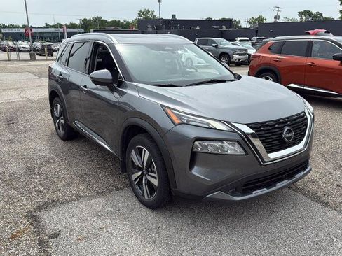 Certified 2022 Nissan Rogue SL AWD/4WD image 1