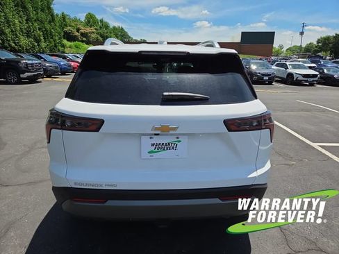 New 2026 Chevrolet Equinox LT w/ Convenience Package II AWD/4WD image 6