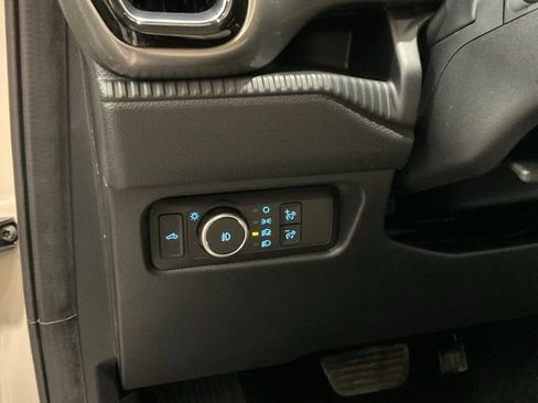 New 2025 Ford Ranger XLT w/ Equipment Group 301A High image 8