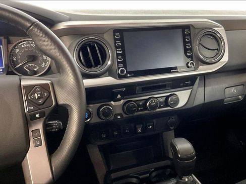 Used 2023 Toyota Tacoma 4x4 Double Cab w/ Trail Edition image 9