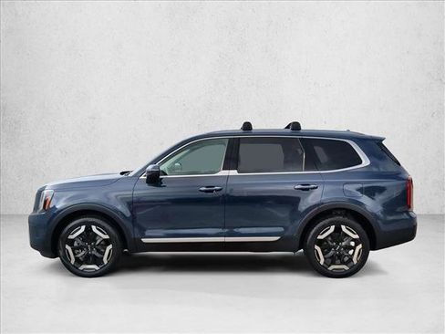 Used 2025 Kia Telluride S AWD/4WD image 8