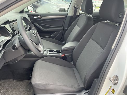 Used 2019 Volkswagen Jetta S w/ Driver Assistance Package FWD image 18