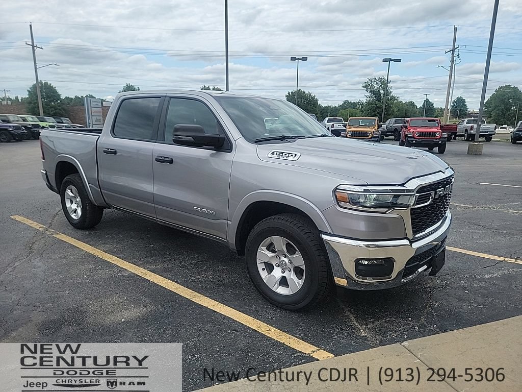 Used 2025 RAM 1500 Big Horn AWD/4WD image 8