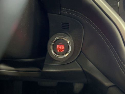 Used 2023 Subaru Outback Limited image 25