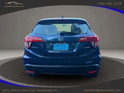 Used 2017 Honda HR-V LX image 6