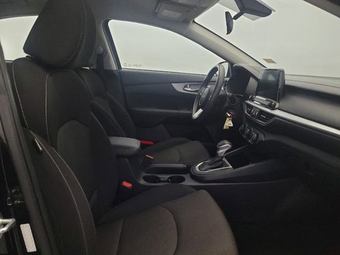 Used 2024 Kia Forte LXS FWD image 21