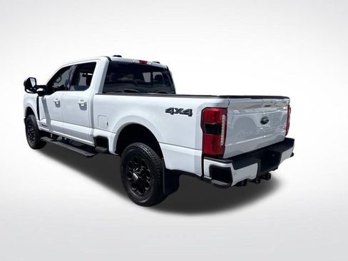 Used 2025 Ford F250 Lariat w/ Lariat Ultimate Package AWD/4WD image 3