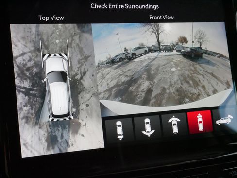 Used 2023 Jeep Grand Cherokee Limited w/ Luxury Tech Group II image 32