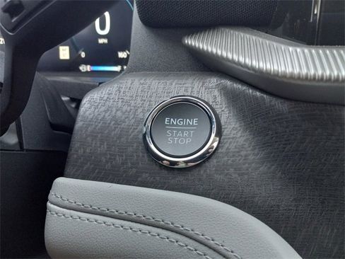 Used 2025 Ford Explorer Platinum w/ Ultimate Package image 26