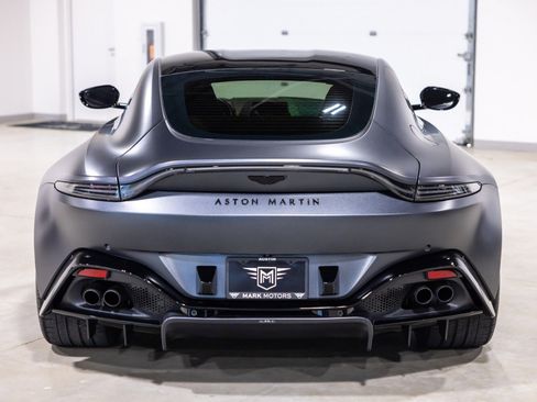 Used 2022 Aston Martin V8 Vantage Coupe RWD image 8