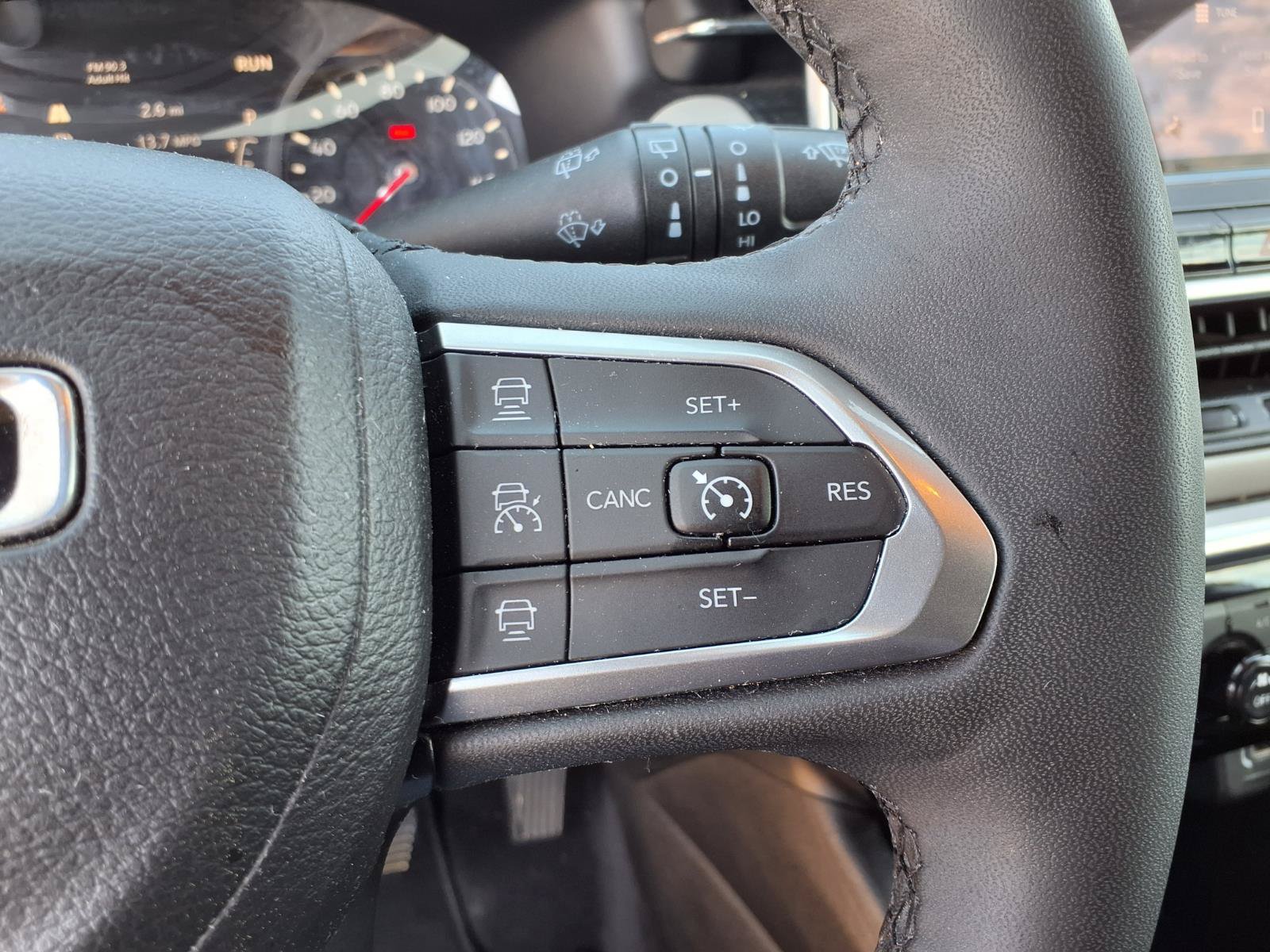 Used 2024 Jeep Compass Limited AWD/4WD image 15
