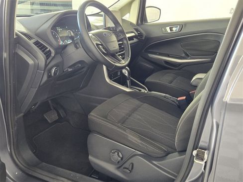 Used 2018 Ford EcoSport SE w/ SE Convenience Package image 7